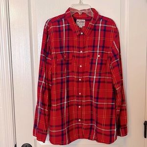 Women’s plaid flannel size: XL